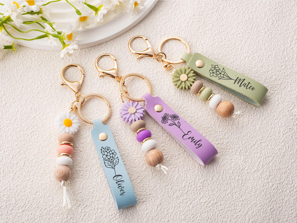Personalized Daisy Keychain, Beaded Bag Charm, Custom Engraved Name