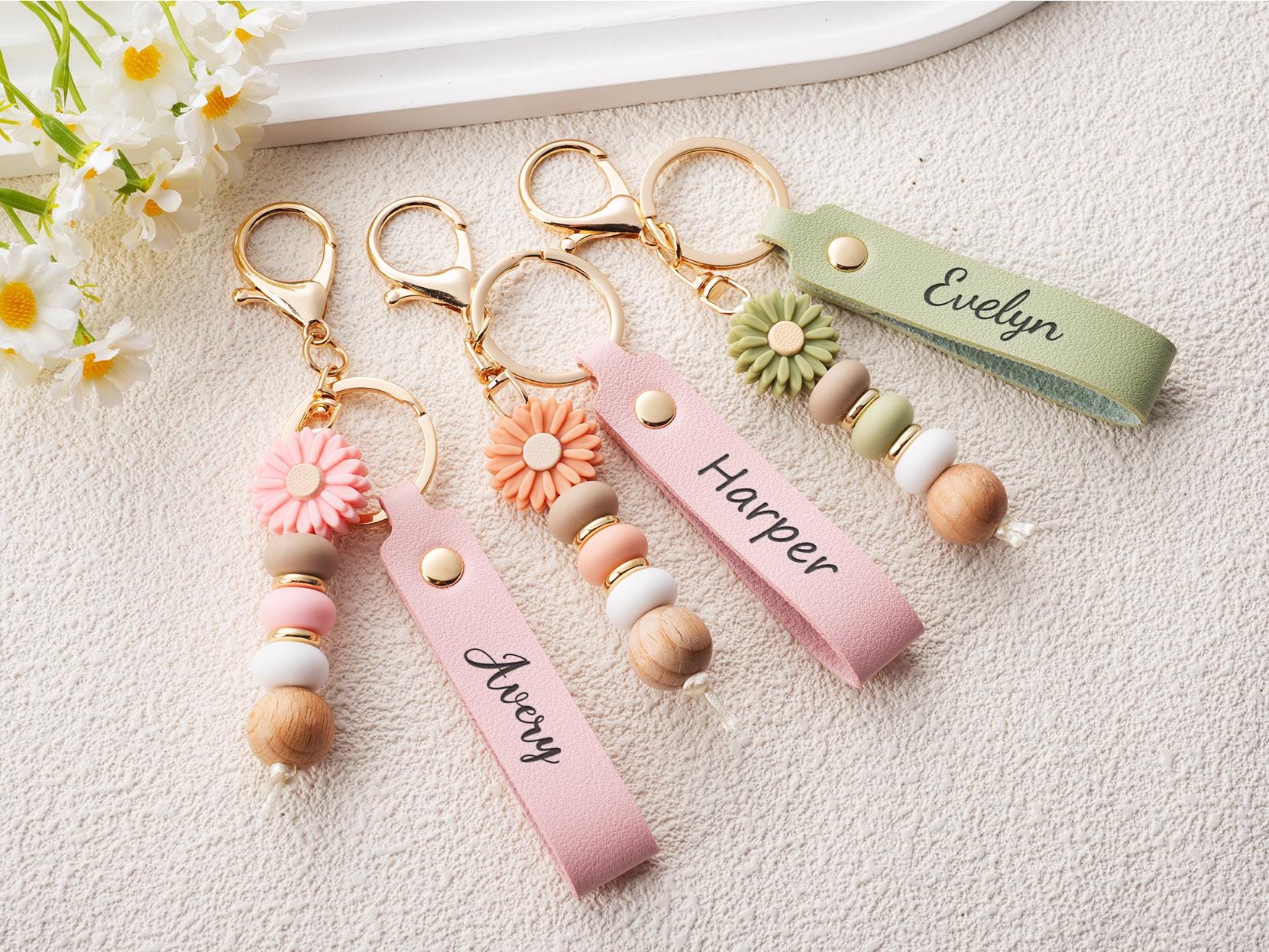 Personalized Daisy Keychain, Beaded Bag Charm, Custom Engraved Name
