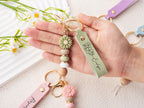 Personalized Daisy Keychain, Engraved Faux Leather, Beaded Flower Charm