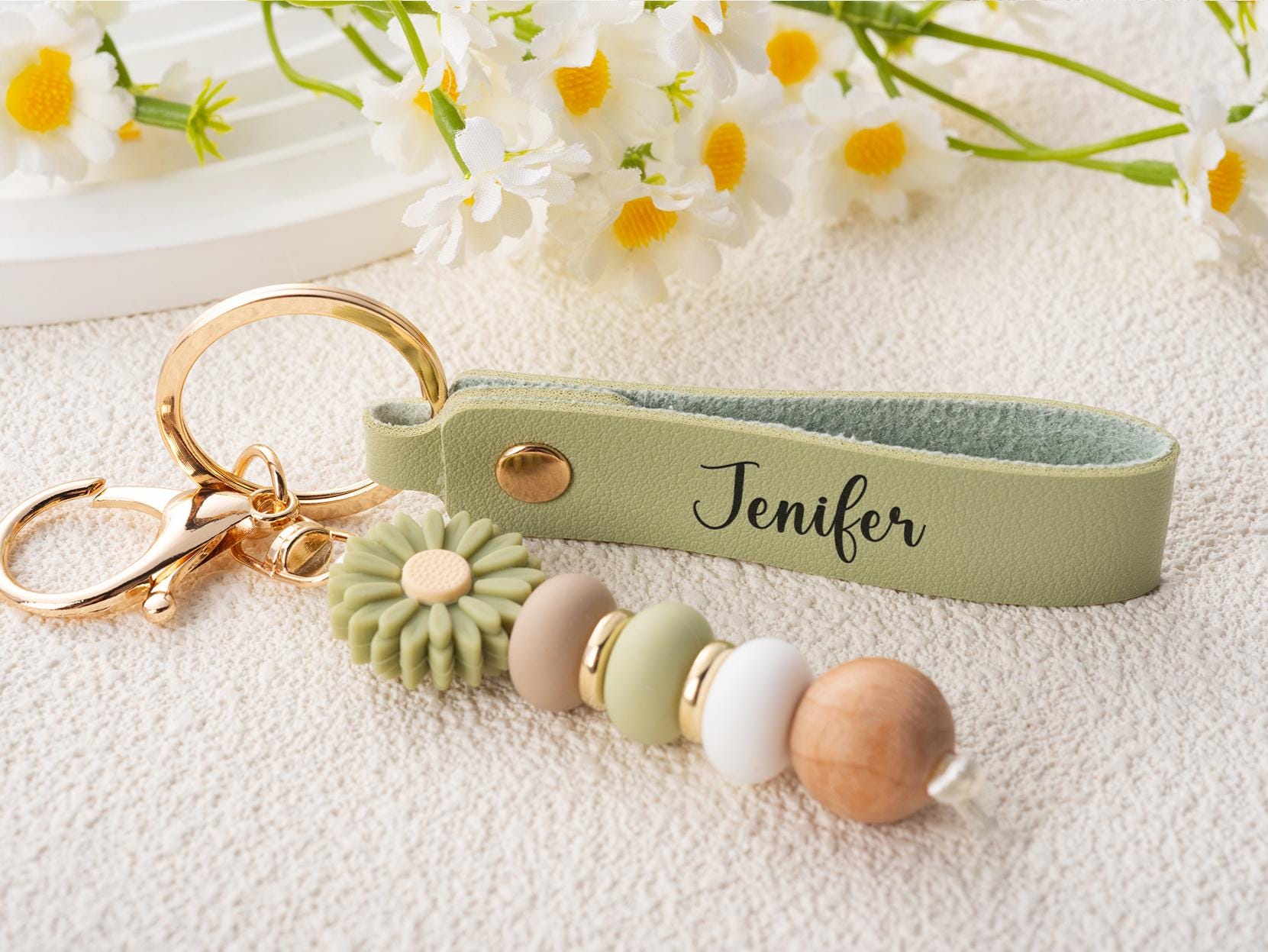 Personalized Daisy Keychain, Beaded Bag Charm, Custom Engraved Name