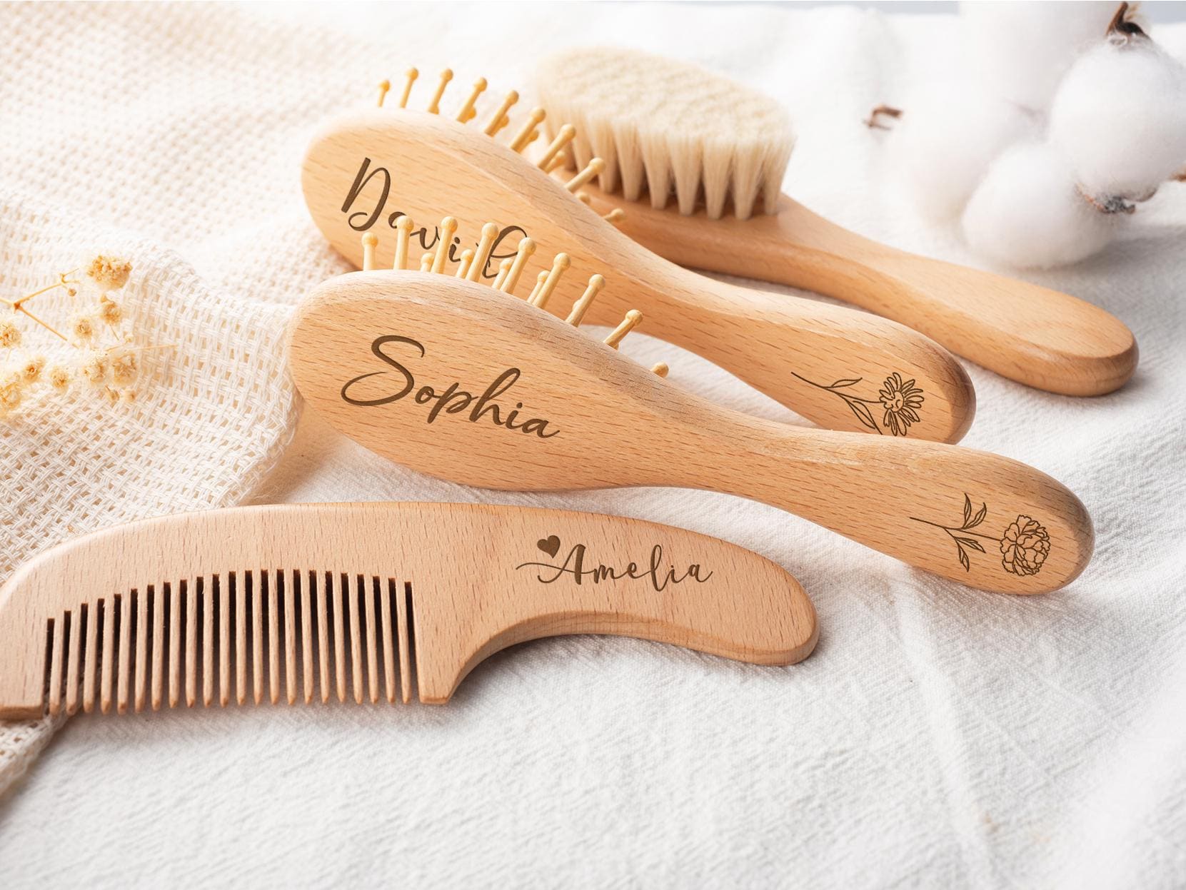 Personalized Wooden Baby Brush Comb Set, Engraved Name Hairbrush, Beech Wood, Baby Shower Gift