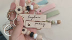 Personalized Daisy Keychain, Beaded Bag Charm, Custom Engraved Name